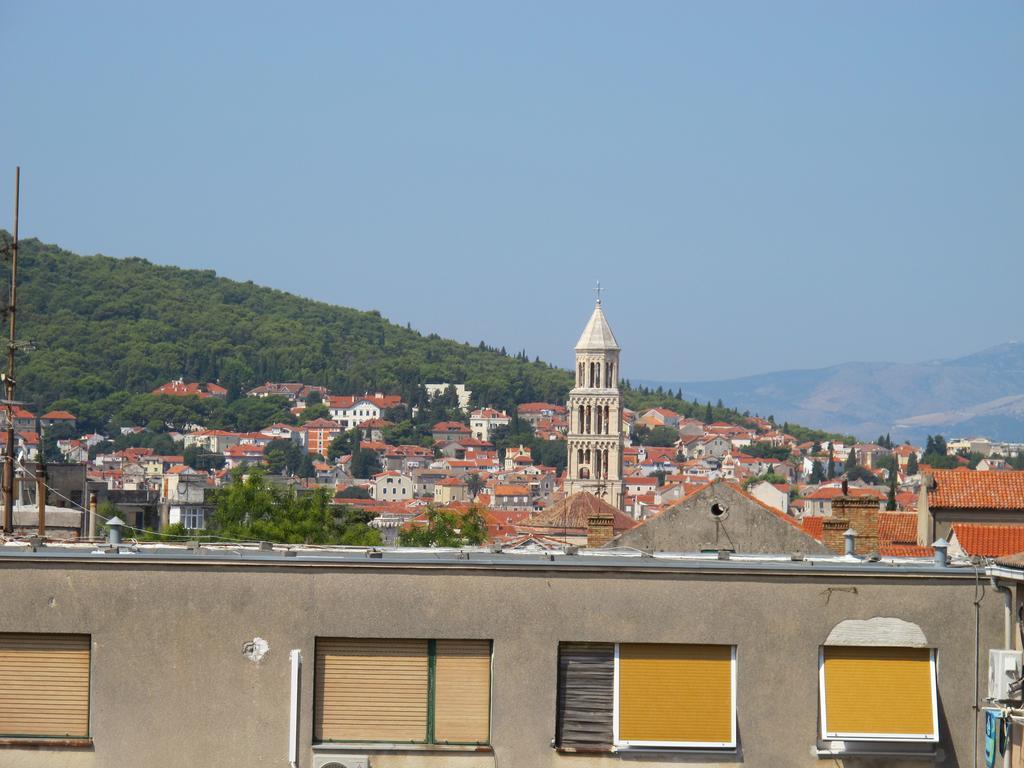 Apartments Lucac Manus Split Extérieur photo